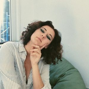 Meet your Posher, Alli